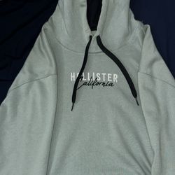 Hollister Hoodie- SIZE XS