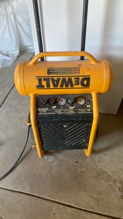 DeWalt 4.5 gal. Compressor