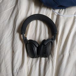 Bose Over The Ear Bluetooth  Headphones