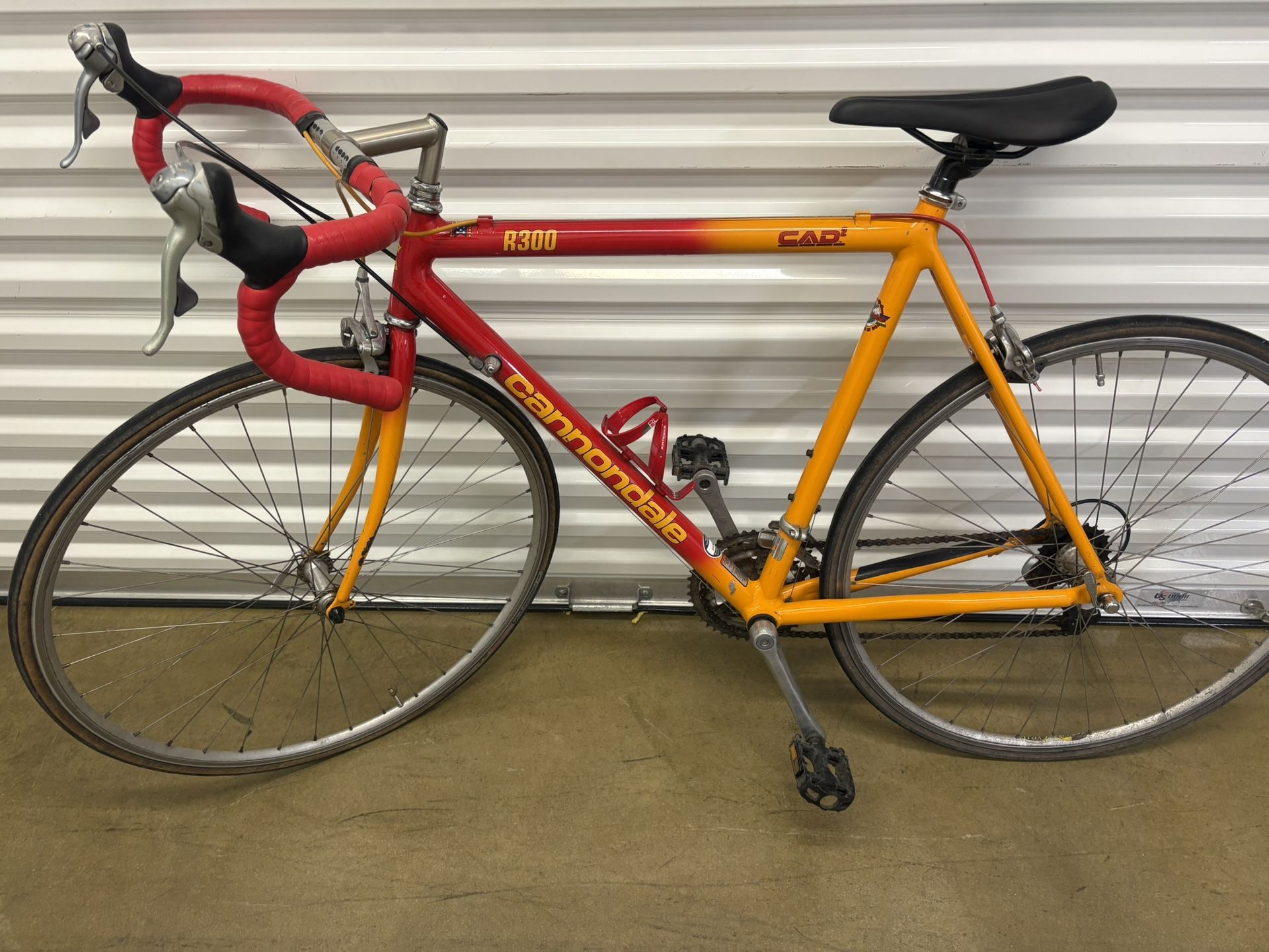 Cannondale CAD2 R300 Road Bike Rare 2-Tone Red/Orange