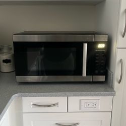 Hamilton Beach Microwave Oven 1.6 