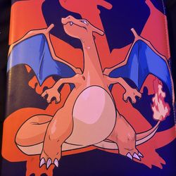 charzard binder with pokémon cards 