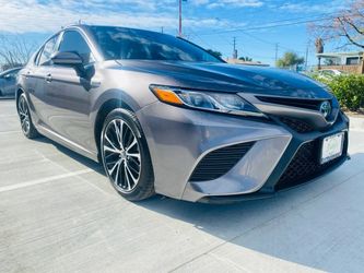 2018 Toyota Camry Hybrid