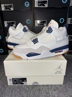 Jordan 4 SB Navy 11