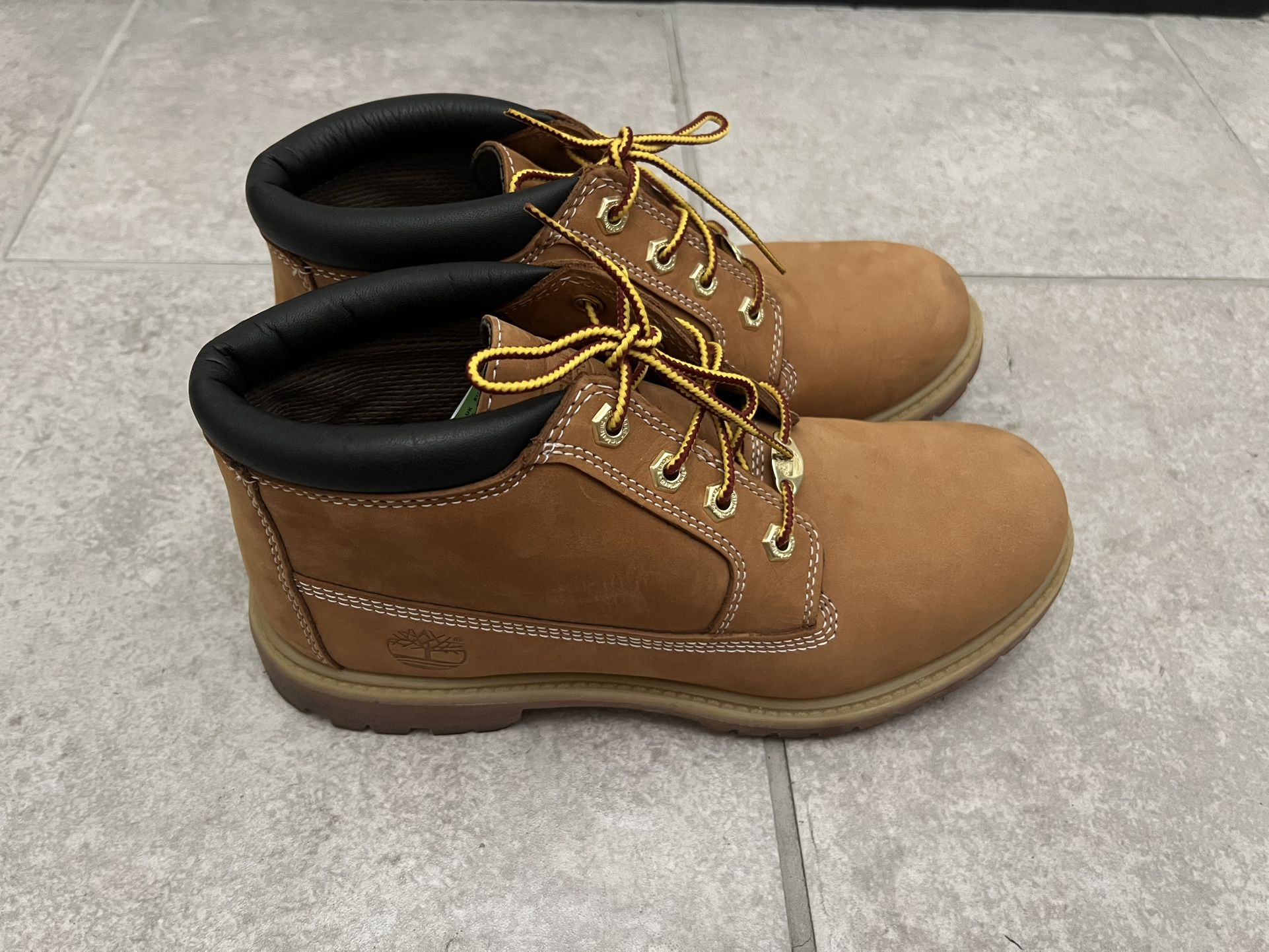 Timberland Women Nellie Boots Size 8
