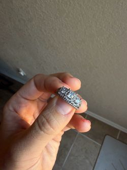 Size 7 silver ring
