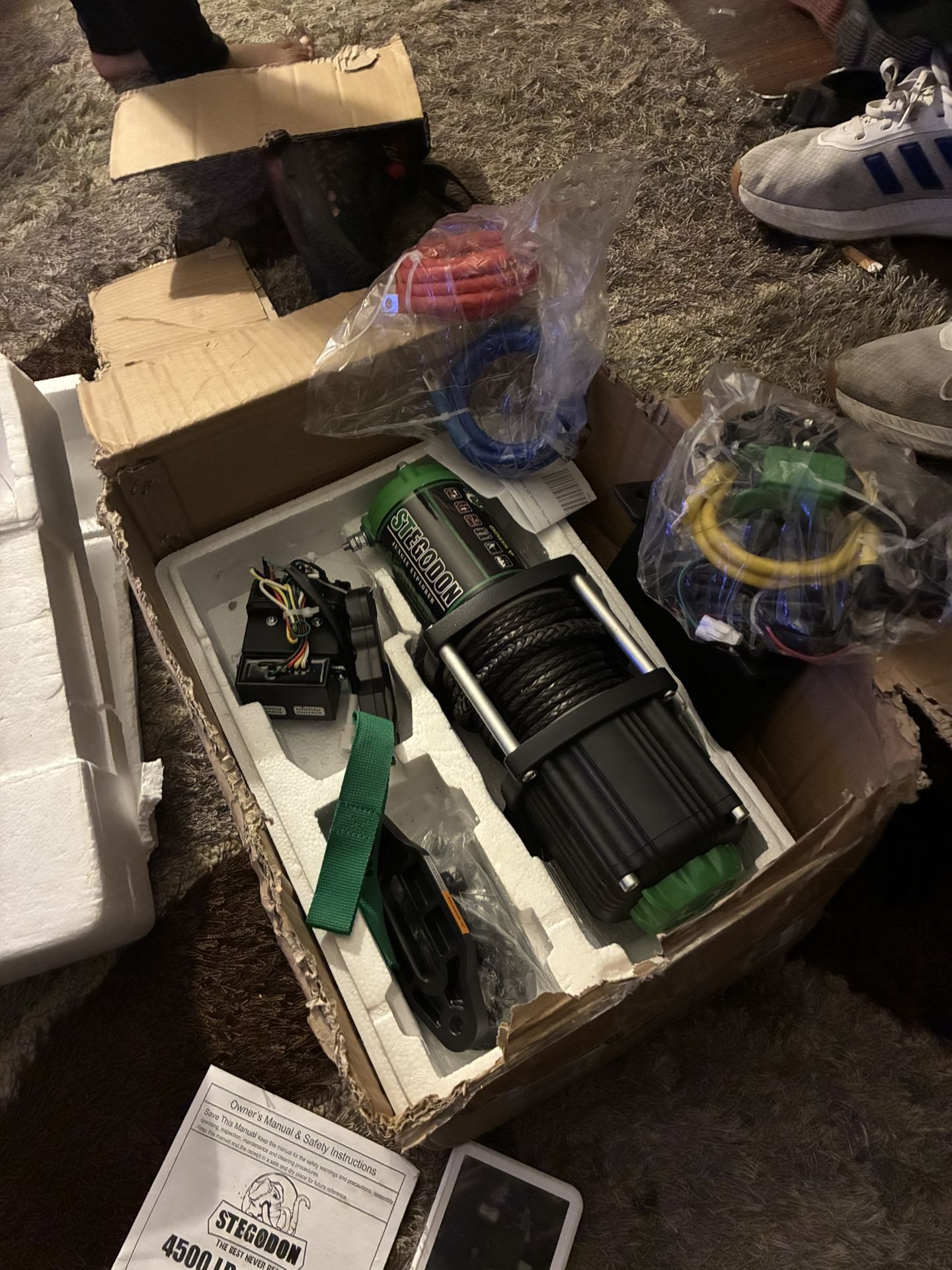 Brand New Tow WINCH Four Wheel Drive 