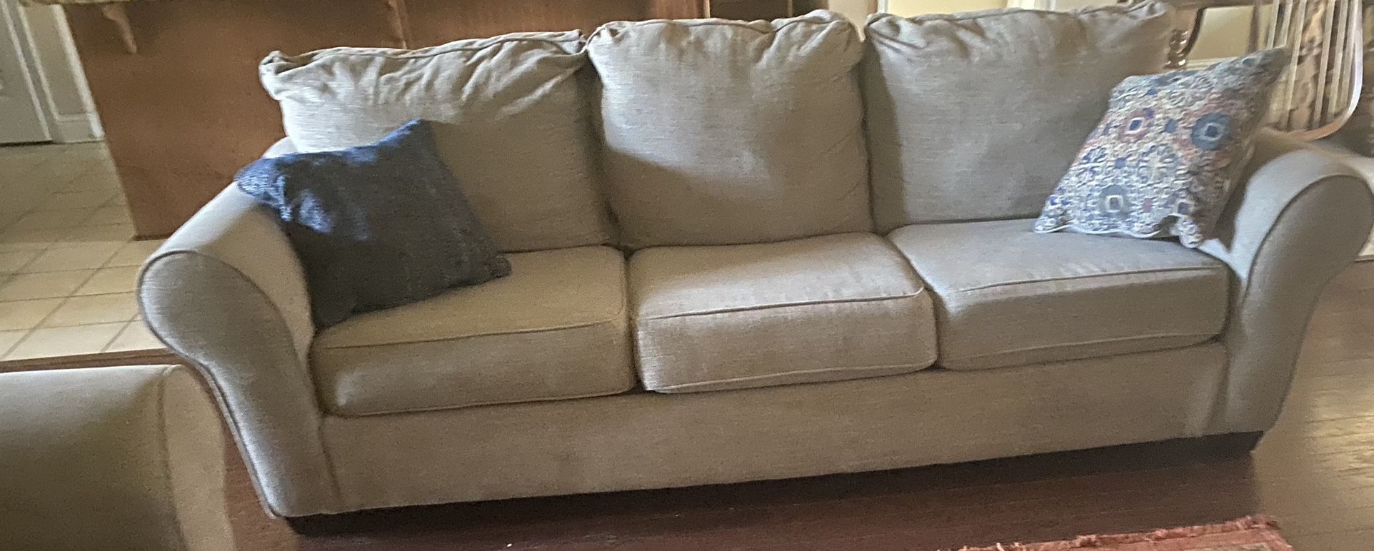 1 Sofa
