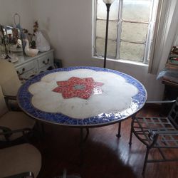 Set Table And 6 Chairs