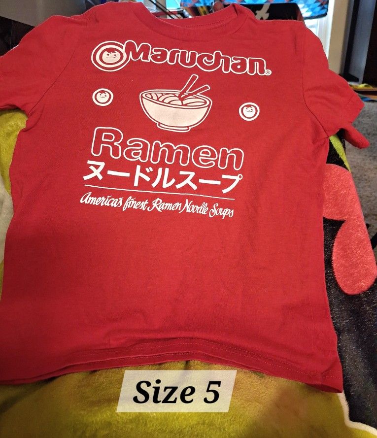 Red Ramen Noodles Shirt, Size 5