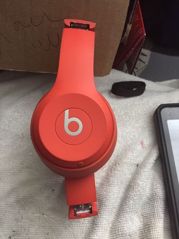 Beats Solo 3