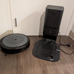 iRobot Roomba i3 EVO Robot Vacuum + Auto-Empty Clean Base – $190 cash TODAY ONLY