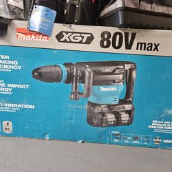 Makita
40V max X2 XGT 80V max Brushless Cordless 28 lb. AVT Demolition Hammer Kit, AWS 4.0Ah