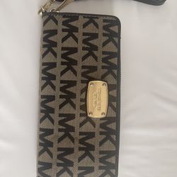 Authentic Michael Kors Wallet Women Clutch Brown Signature Zip