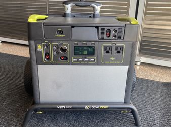 GOAL ZERO YETI 3000 Lithium Solar Power Generator With MPPT SOLAR UPGRADE-LIKE NEW