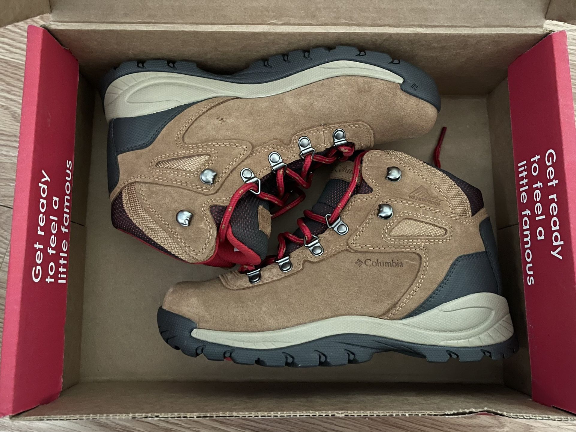 Columbia Newton Ridge Plus Waterproof Amped Women's Hiking Boots