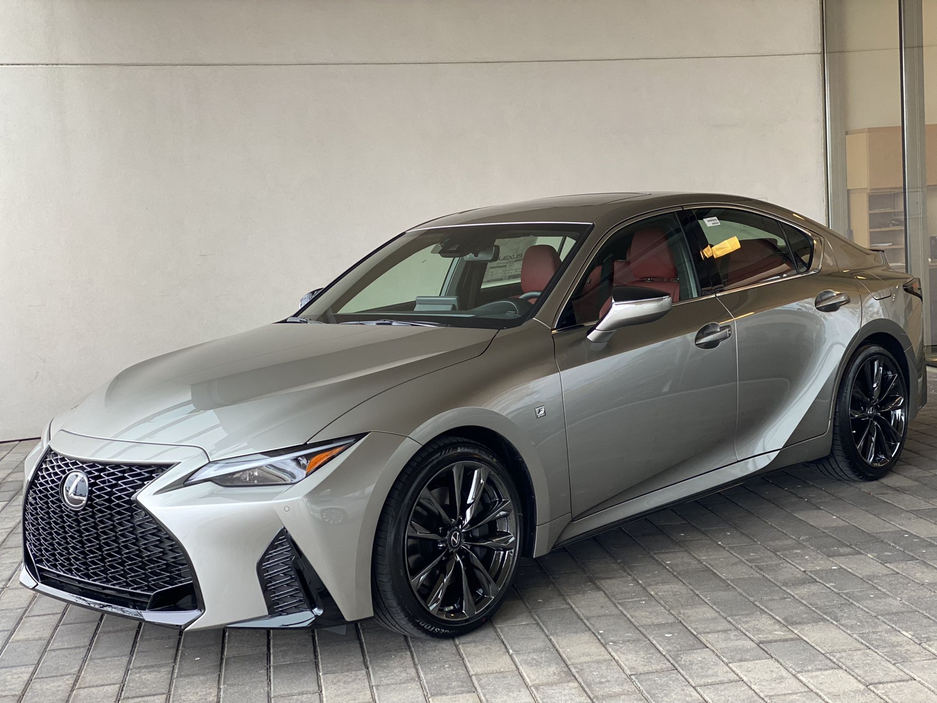 2021 Lexus IS