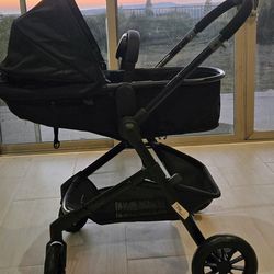 Evenflo PIVOT module travel system