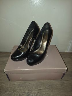 Bakers Black Leather Platform Pumps size 6 1/2
