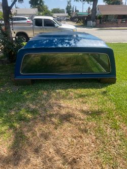 Camper shell