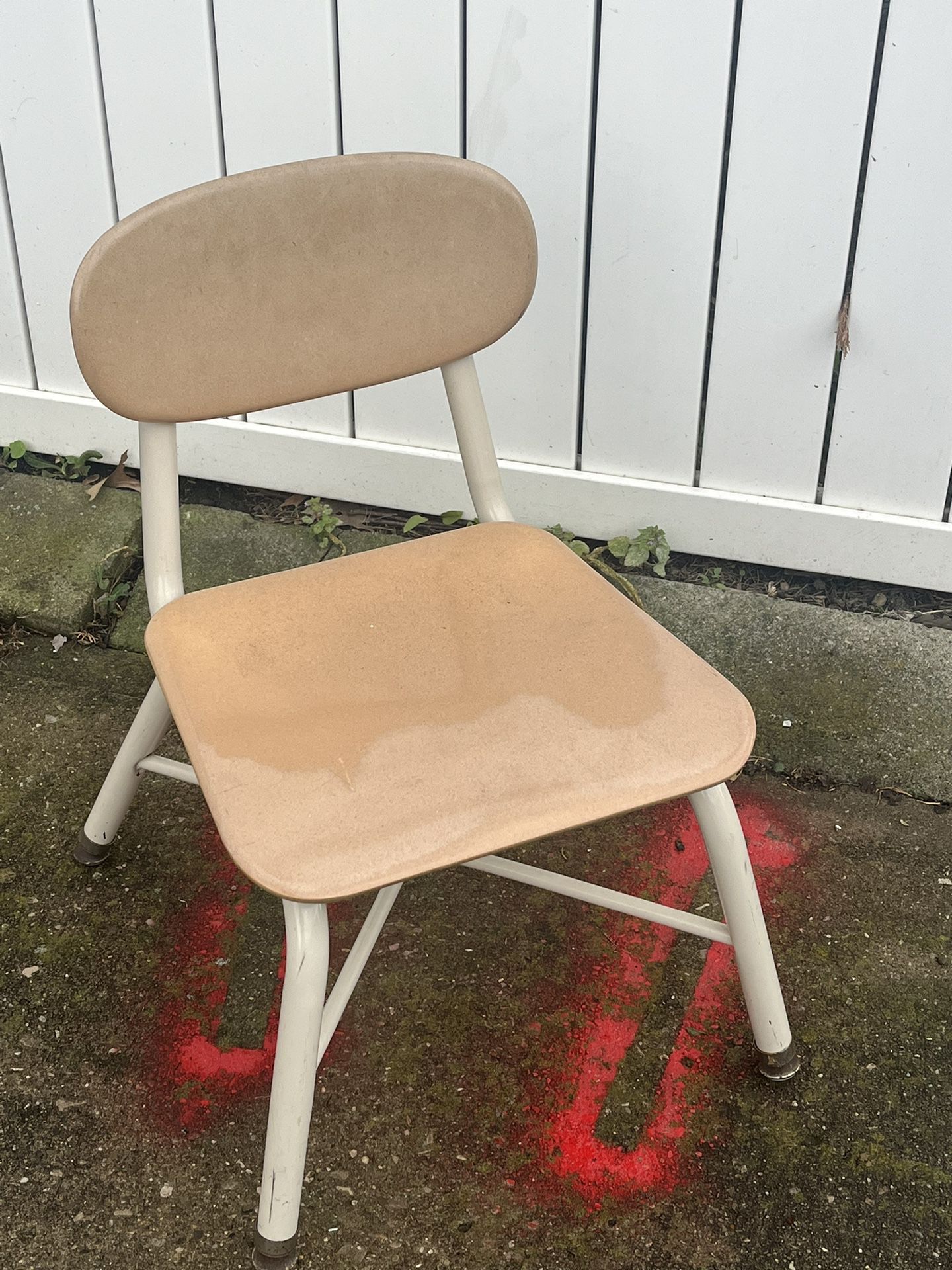 Child Size Chair 