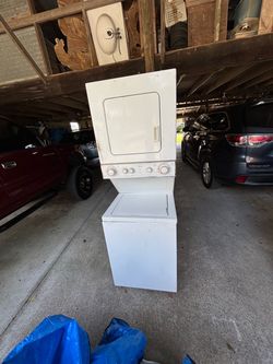 Stackable Electric Washer/Dryer