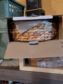 $20 obo, Dolly Parton casserole dish