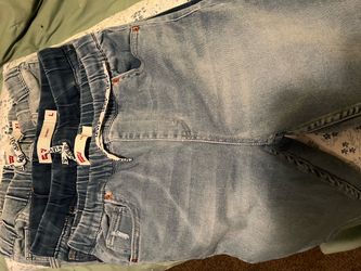 Levi’s boys shorts