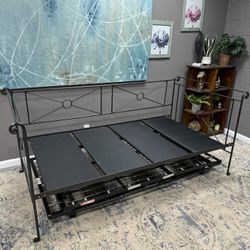 Twin Size Trundle Day Bed