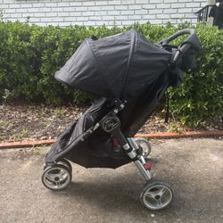 Baby jogger city mini 2
