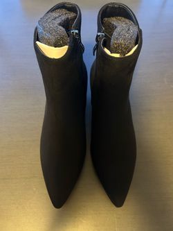 Black ankle boots, size 7