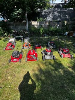 Lawn Mowers – For Parts / Repair – Sold As-Is