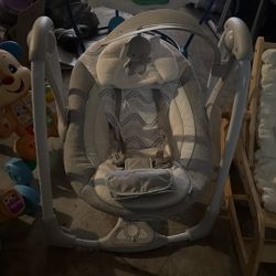 Baby swing $40
