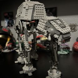 2007 Lego 10178 Motorized Walking At-At