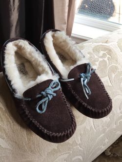 Ugg moccasins size 6-6.5