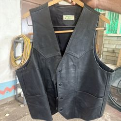 Men’s Leather Vest