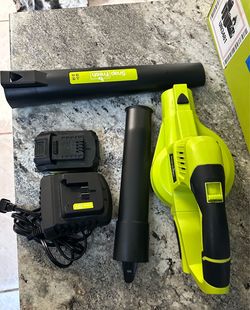 soplador de hojas inalámbrico SnapFresh funciona con una batería de 20V y un motor de turbina que proporciona un flujo de aire de hasta 140 CFM y velo