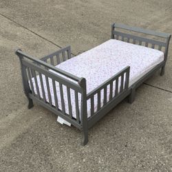 Toddler Bed & Mattress (sheets Not included)