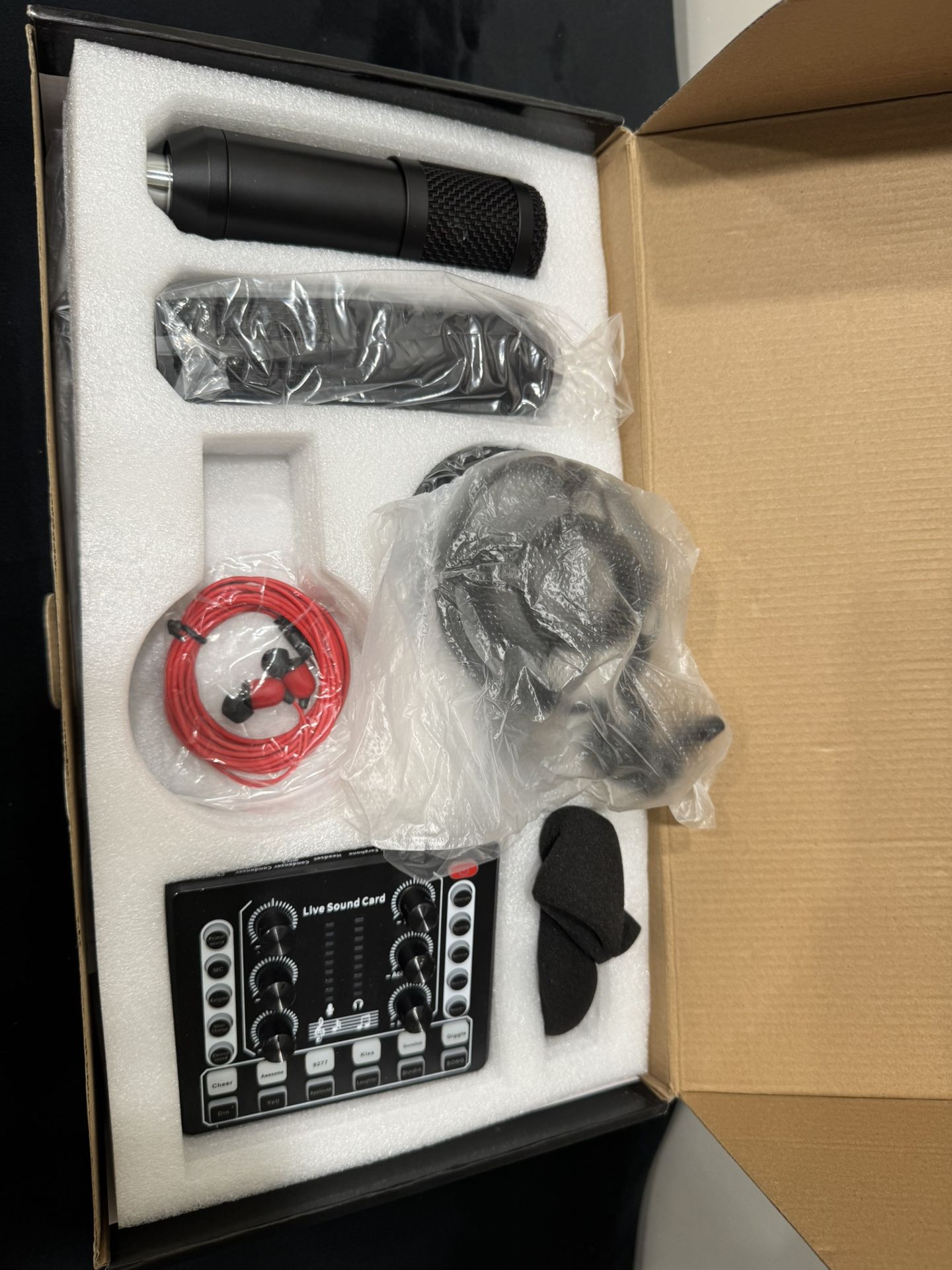 Podcast Equipment Bundle for 2, V8s Voice Changer with BM-800 Podcast Microphone Bundle - Studio Condenser