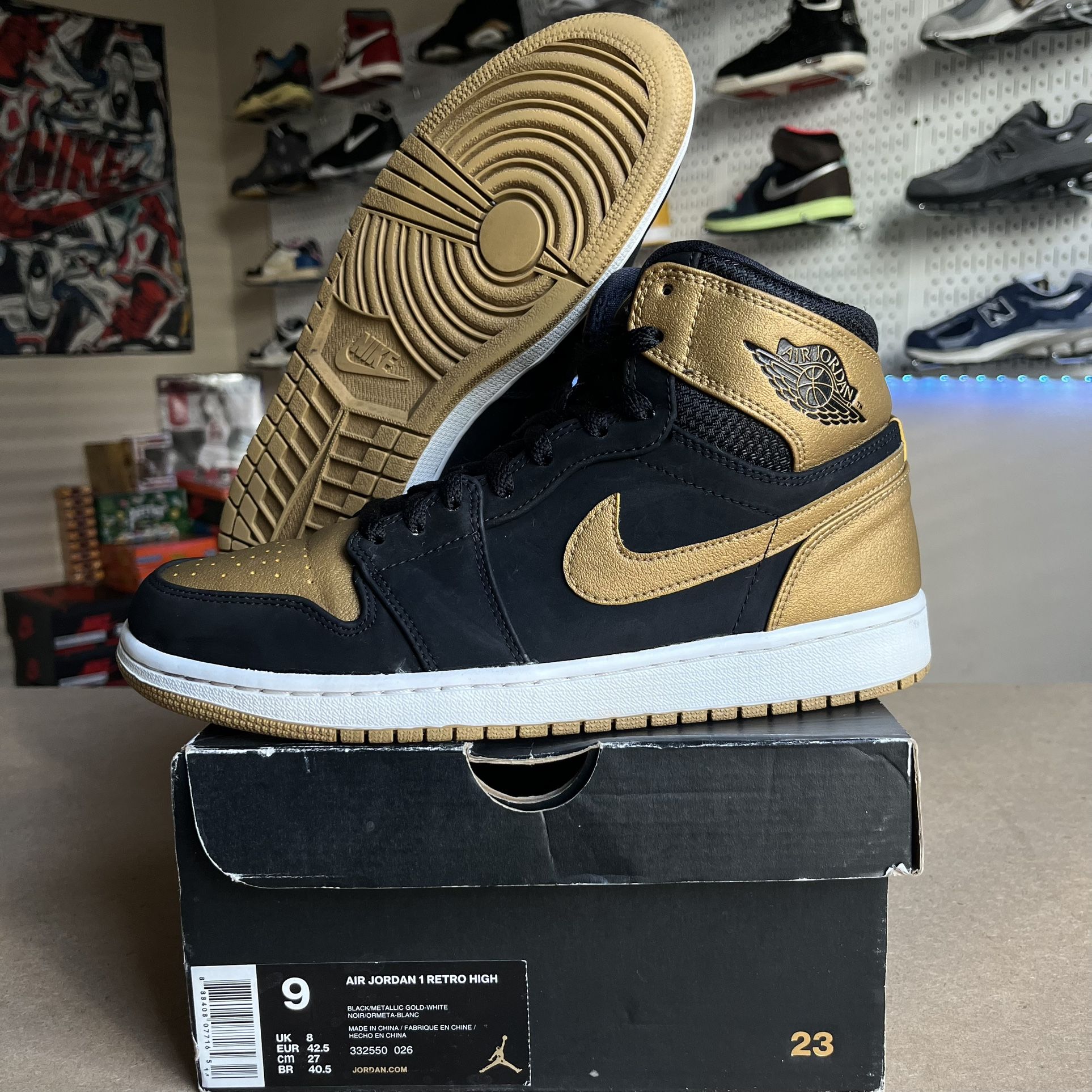 AIR JORDAN 1 RETRO MELO SZ 9