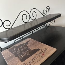 Decorative Hanging Shelf