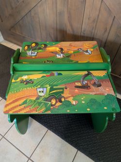 Rare John Deere Jhonny Tractor and Friends child activity desk with bench fhest