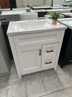 Bathroom cabinet