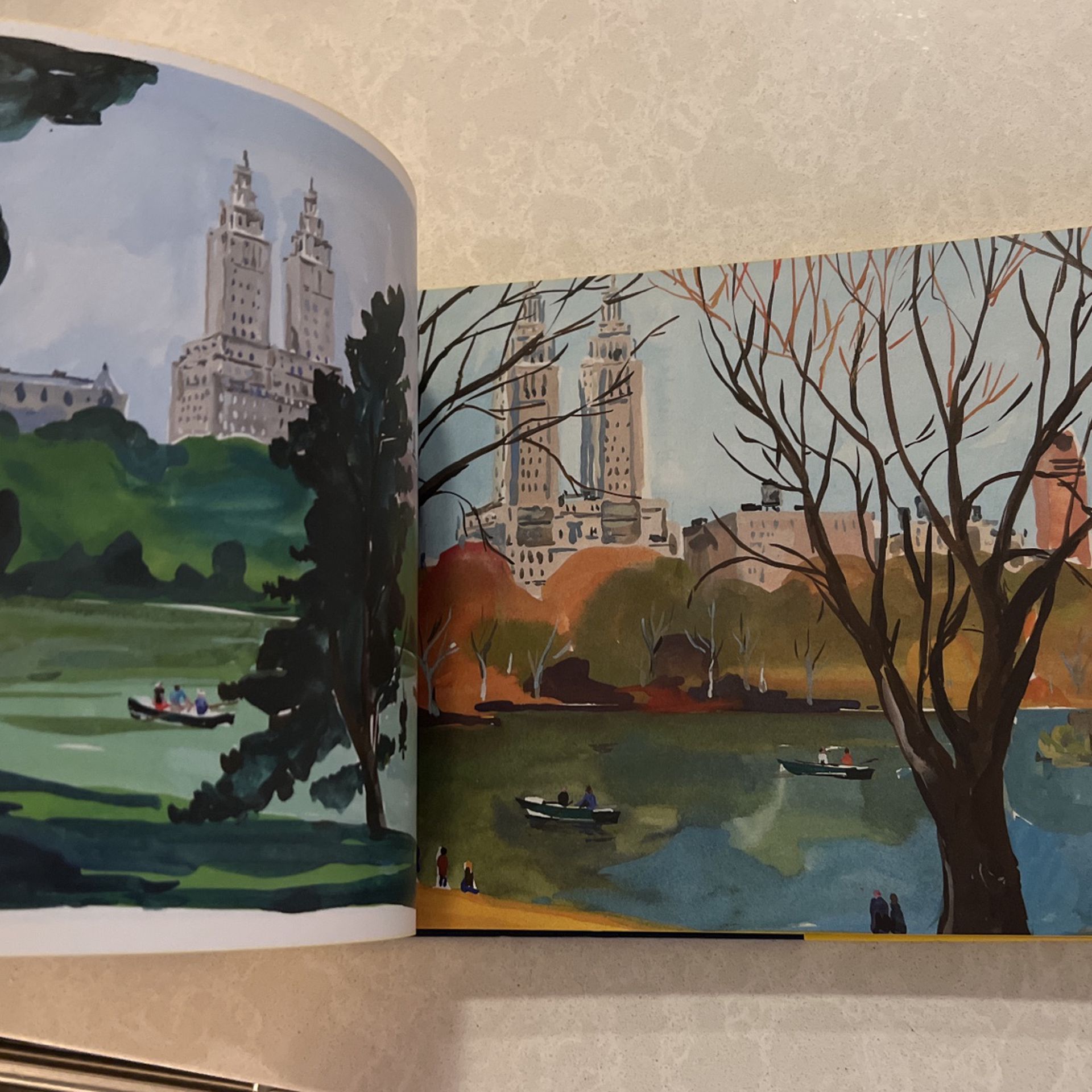 Louis Vuitton Travel Book New York City by Jean Philippe Delhomme LOUIS  VUITTO_哔哩哔哩_bilibili