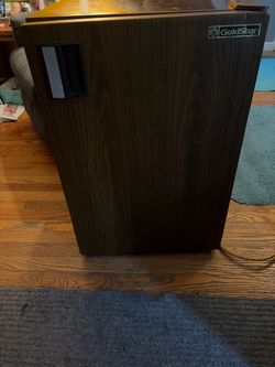 Mini Fridge (Goldstar) 110V