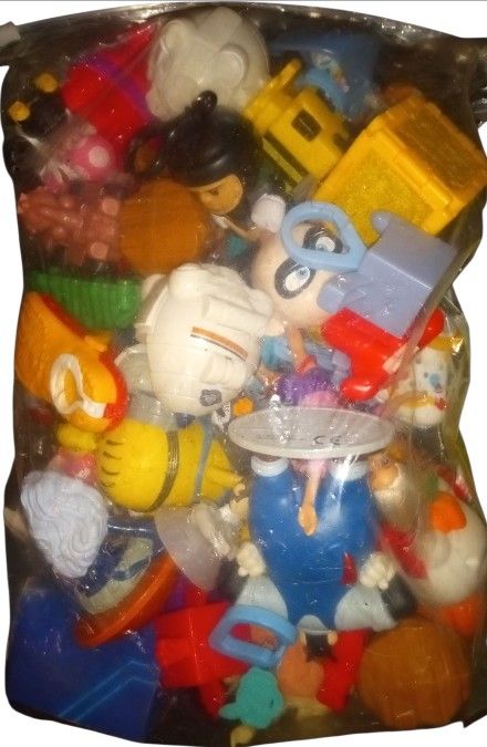 Happy Meal Toys & Kids Fast Food Restaurant Toys 