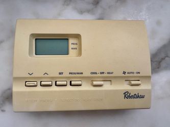RobertShaw Programmable Thermostat