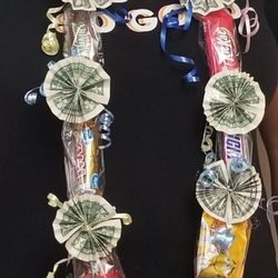 Candy Lei With Money 