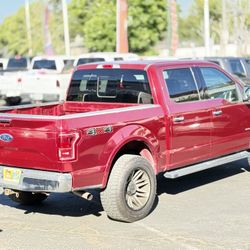 2015 Ford F150 Lariat Super Crew 4 X 4