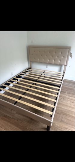 Queen bed